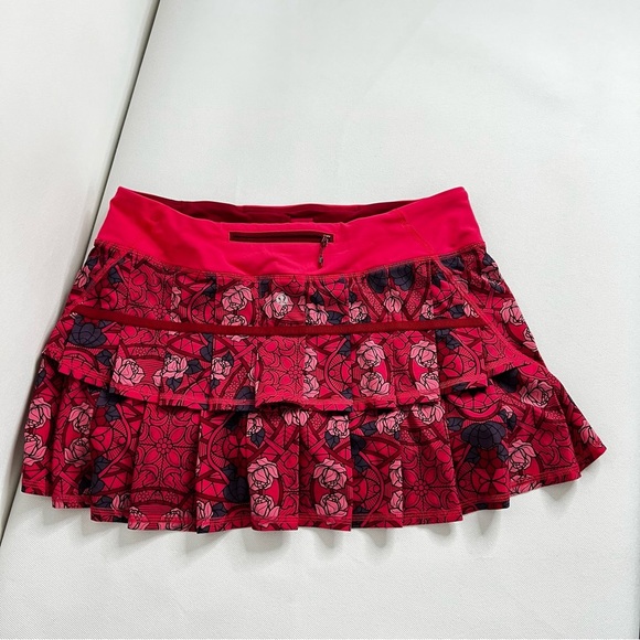 Lululemon Run Pace Setter Skirt Size 8 4-way Stretch (Regular) Multicolored Red - Picture 3 of 16